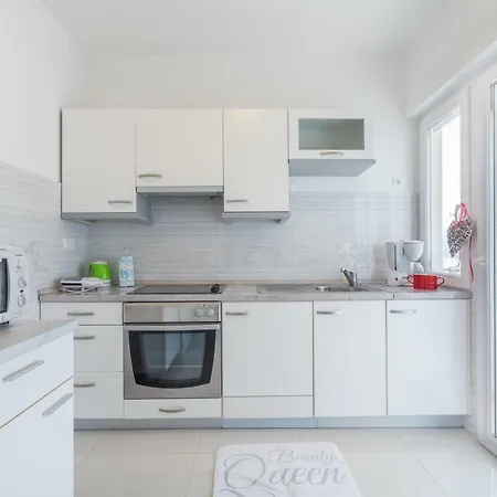 Apartment Allegro Rabac