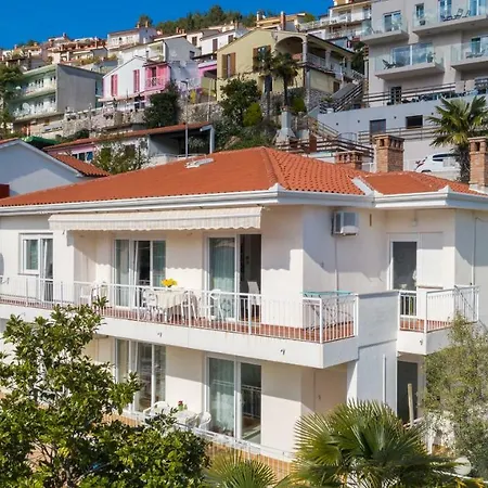 Apartment Allegro